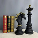 Estatuetas de Xadrez em Resina Retro - HOMEFY